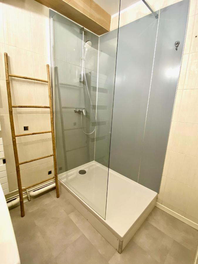 Helvetios Yourhosthelper Caen Exterior foto